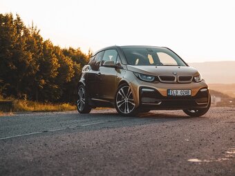 BMW i3s 94Ah REX | Starlight | ZLATÁ BARVA 24 karátů | 1/1 - 6