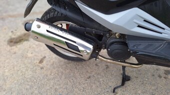 Skútr Keeway Matrix 50ccm – Téměř nejetý - 6