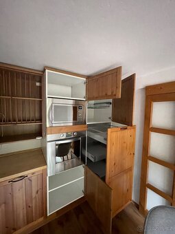 Potravinová skříň + Skříň na troubu a mikrovlnou troubu - 6