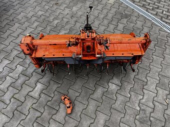 rotavátor Kubota RS 1100 - 6