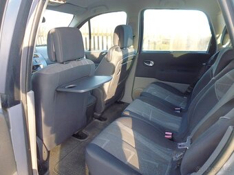 Renault Scenic - 6