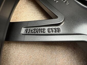 Originál kola R20 Volkswagen Touareg matné - 6