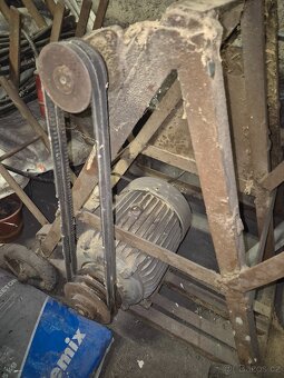 Cirkulárka s kolíbkou - 6