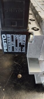 Pneumatické ventily Festo 8ks - 6