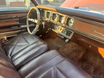 Lincoln Continental Mark III - 6