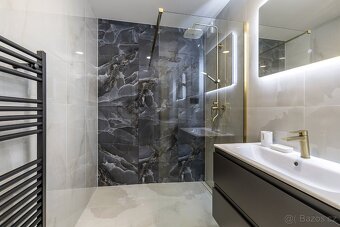 Prodej bytu 2+kk 66 m² Pod Zámečkem, Hradec Králové - 6