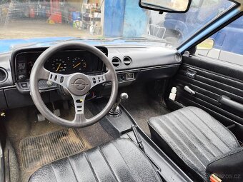 Opel Manta B , motor 1.9 karburátor, rok 1979, po stk - 6