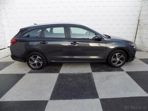 Hyundai i30 1.0T-GDI/Essential/ - 6