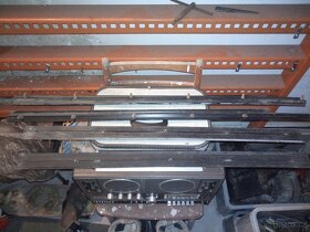 BMW 3 - e21 - náhradní díly veterán - 6