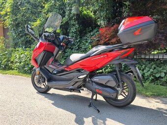 Honda forza rok 2024 - 6