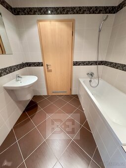 Pronájem bytu 2+kk 45 m2 - ulice Sazovická, ev.č. N08085 - 6