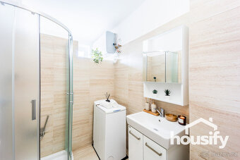 Prodej rodinného domu 162 m², pozemek 555 m² - Otokara Březi - 6