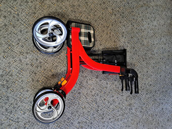 Čtyřkolové chodítko - 6