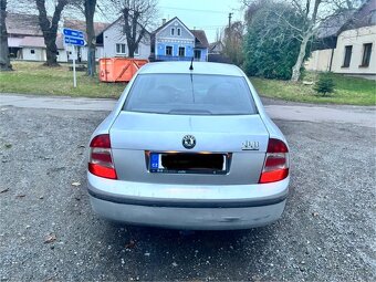 Škoda superb 2.0tdi 103kw díly z vozu ihned - 6