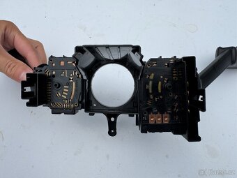 6C0.953.513.E + 6C0.953.501.J Kombinovaný přepínač (páčky) - 6