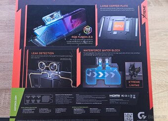 GIGABYTE AORUS GeForce RTX 3090 XTREME WATERFORCE WB 24GB - 6
