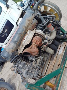 Motor DXI 11. 460, r.v. 2014 - 6