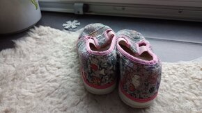 divci papucky zn. C&A vel. 27 - 6