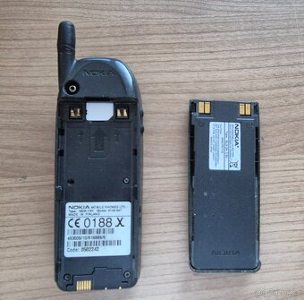 Nokia 6150 - manažerská legenda - 6
