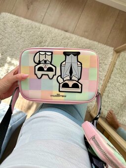 KOSTIČKOVÁ CROSSBODY KABELKA KARL LAGERFELD - 6