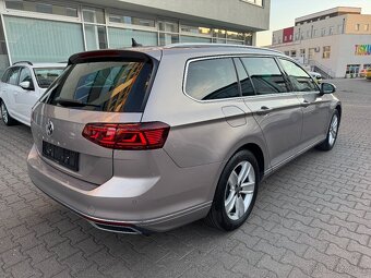 VW Passat B8 2.0 TDI 140kW DSG Webasto Tažné Keyless Kamera - 6