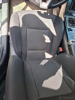 Hyundai i40 1.7CRDI 100kW r.v.2013 - 6