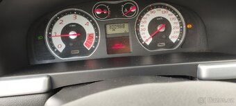 Renault Laguna - 6
