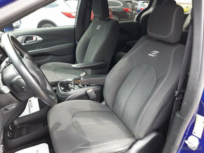 Chrysler Pacifica 3,6L V6 Sport Plus, ALU R20, bohatá výbava - 6