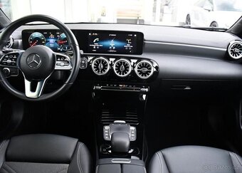 Mercedes-Benz CLA 200d LED A/T NAVI KAMERA ČR 1M - 6