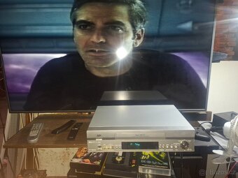 VHS JVC 6 head HiFi stereo hr-s6850 - 6