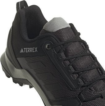 Nové turistické boty Adidas Terrex AX3, vel. Eur 40 2/3, UK - 6