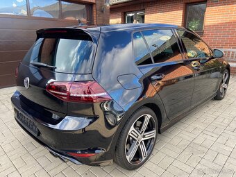 VW GOLF 7 R / 221KW / MANUÁL / 5DVR / ŠÍBR / 1. MAJ. /TOP - 6