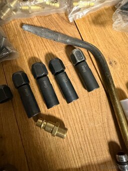 Mix komponentů (fitinky, kleštin, zpětné klapky) - 6