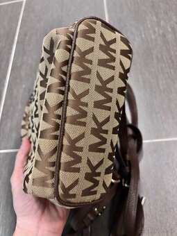 Mini batůžek Michael Kors - 6
