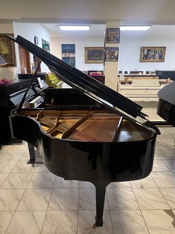 Značkový klavír ESSEX od Steinway & Sons se zárukou 5 let. - 6