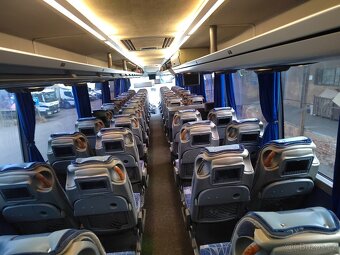 MERCEDES TRAVEGO 17shd - 6
