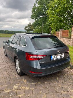 ŠKODA SUPERB 1.6TDi 88KW LED PANORAMA - 6