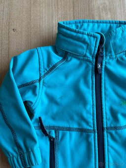 Softshell bunda s odnímatelnou kapucí, vel. 80 - 86 - 6