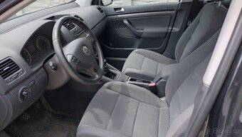 Volkswagen Golf 1.6 - 6