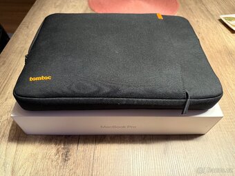 Apple macbook pro 2023 M2 - 6