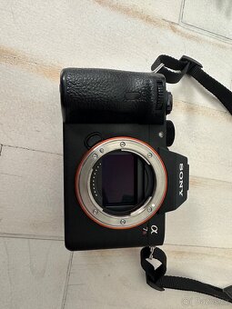 Sony A7R III, velmi málo nafoceno, perfektní stav - 6
