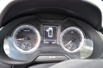 Š.Octavia 1.6TDi 85kw STYLE PLUS po 1.majiteli koup. v čr - 6