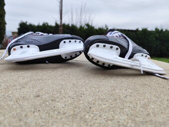 Lední chlapecké brusle - 6