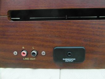 RADIOGRAMOFON- RETRO- HYUNDAI NO-RT 270- TOP STAV - 6