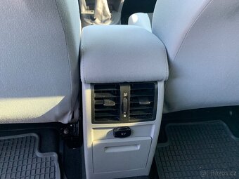 Vw Caddy STYLE 1.9tdi 77kw ,alu,park.senzor 7.míst - 6