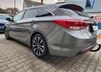 Hyundai i40 1.6-NOVÝ MODEL-NAVI-TAŽNÉ 1.8T - 6