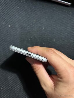 IPhone 7 32GB - 6