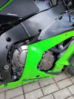 Kawasaki ninja zx-10r - 6
