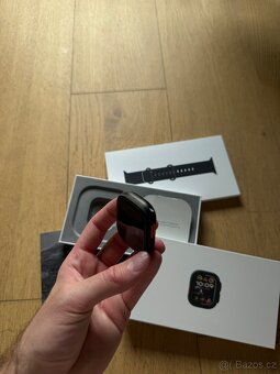 Apple Watch Ultra 2 49mm černé - 6