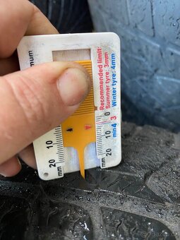 5x112 R17 6,5J ET39 BMW + 205/60 R17 Pirelli (2022) - 6